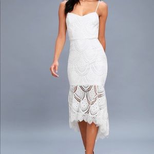 Size medium White Lulus midi dress